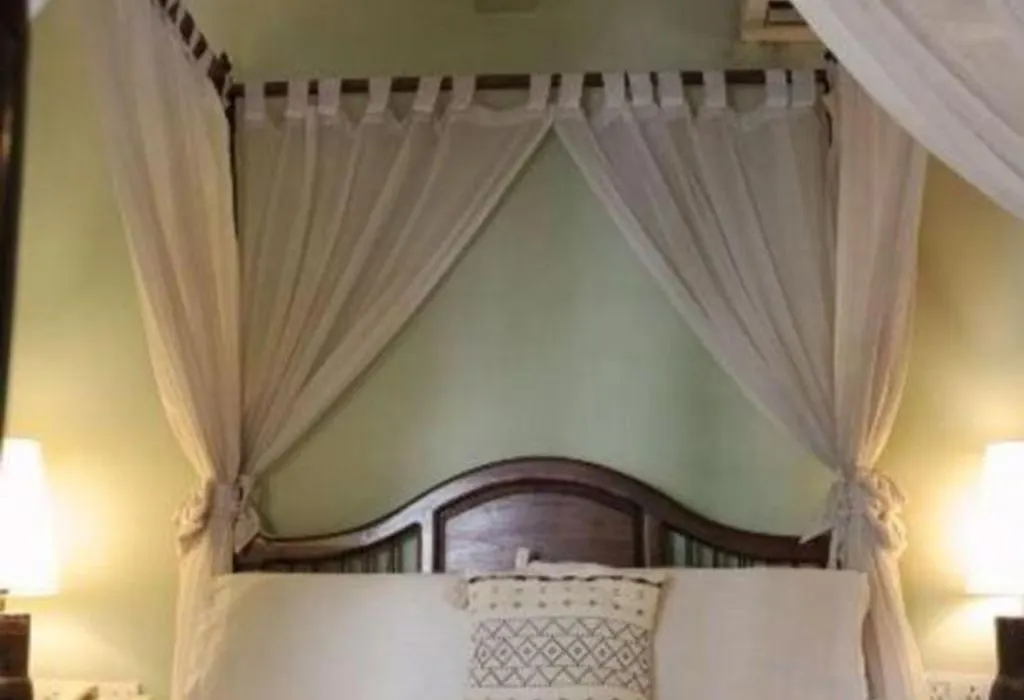 Anggun Boutique Hotel-1